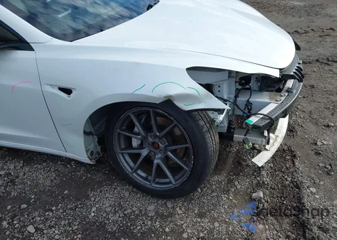 2021 Tesla Model 3 Long Range Dual Motor All-Wheel Drive из США, поврежденный, VIN 5YJ3E1EBXMF901978